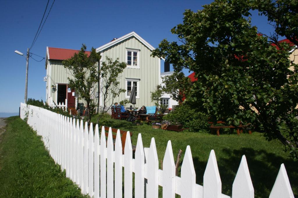 Kristina Apartment & Alma House Andenes Exterior foto
